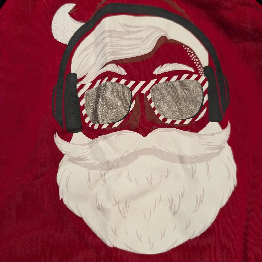 Tommy Bahama Kids Cool Santa Long Sleeve Shirt and Jogger Set in Size XS/4